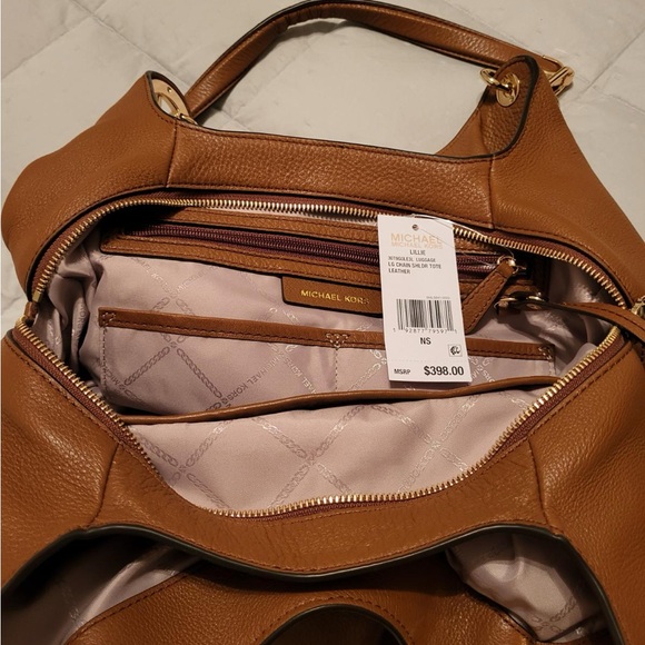 BRAND NEW Michael Kors Lillie Large Pebbled Leather Shoulder Bag! - Picture 3 of 6